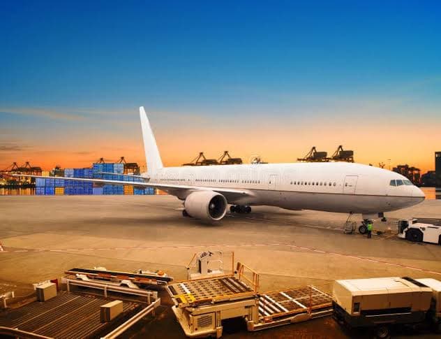 Airplane providing worldwide air freight services